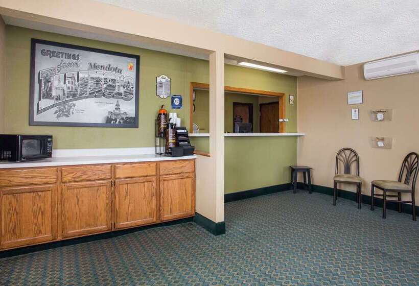 汽车旅馆  Super 8 By Wyndham Mendota Near I 39