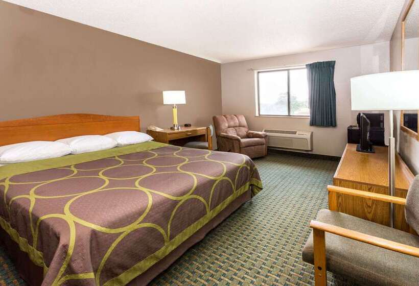 汽车旅馆  Super 8 By Wyndham St. Charles