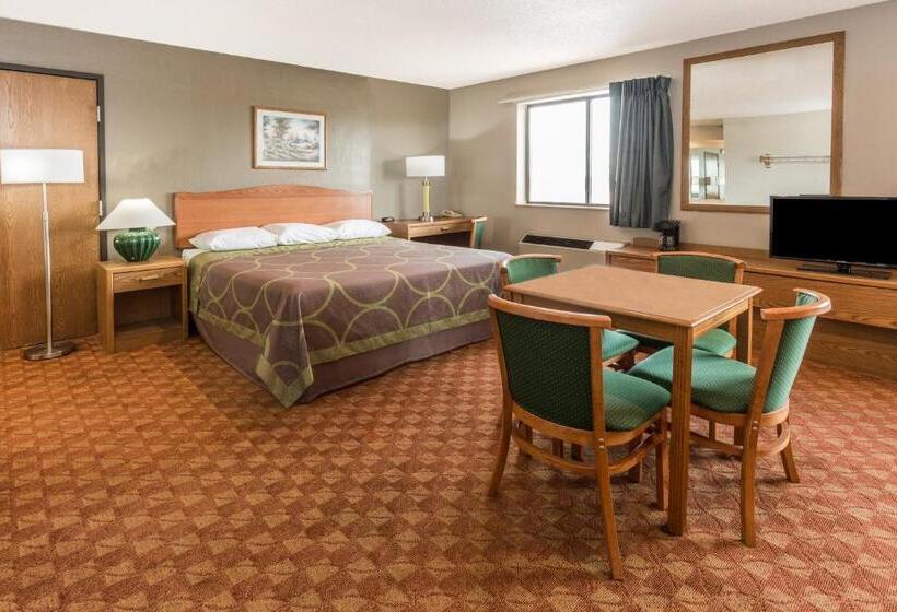 汽车旅馆  Super 8 By Wyndham St. Charles
