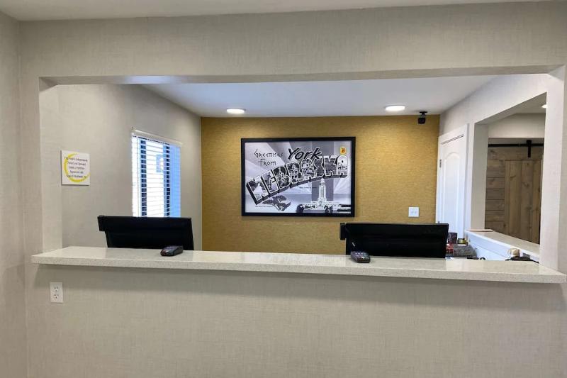 فندق على الطريق Super 8 By Wyndham York Ne