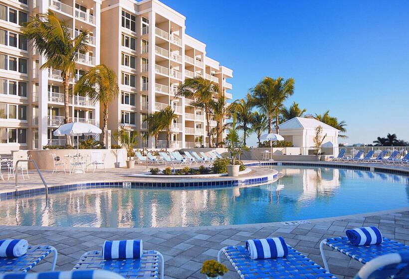 منتجع Marco Beach Ocean Suites