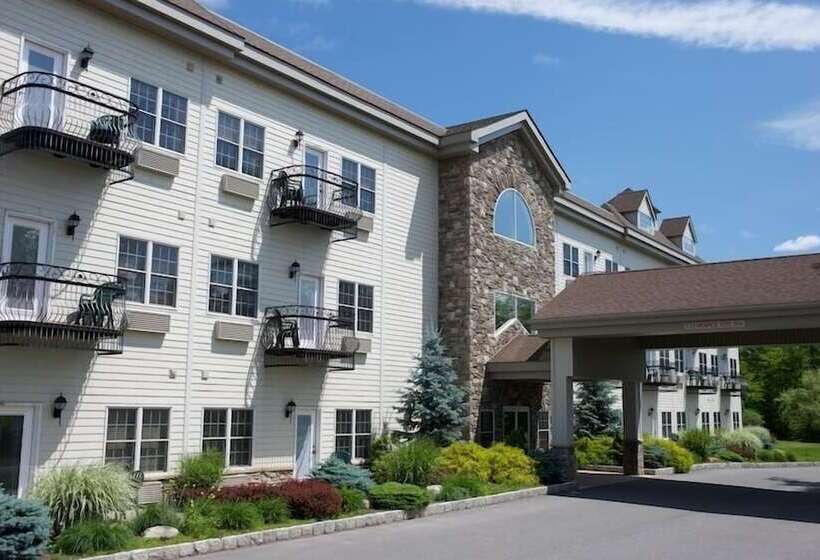Split Rock Resort