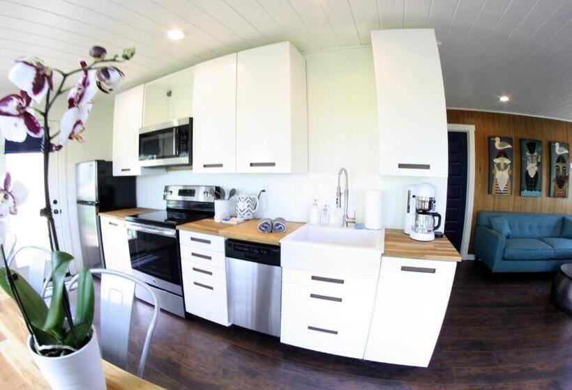 The Ledges Resort & Marina