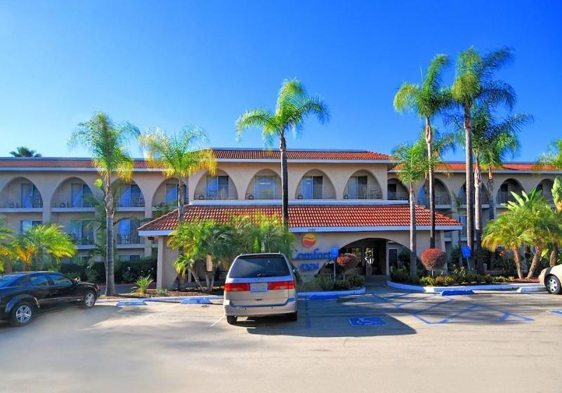 בית מלון כפרי Comfort Inn Escondido San Diego North County