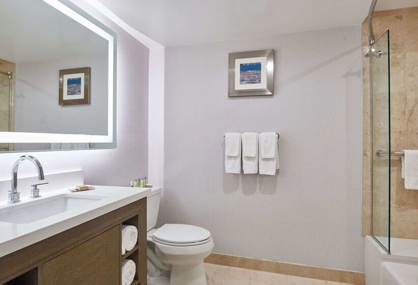 ホテル Doubletree By Hilton Torrance South Bay