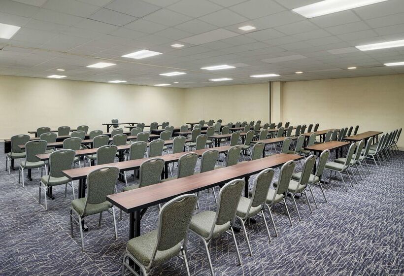 בית מלון כפרי Doubletree By Hilton Williamsburg