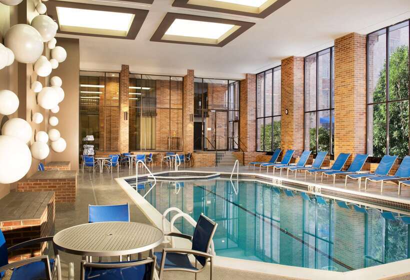 בית מלון כפרי Hilton Parsippany