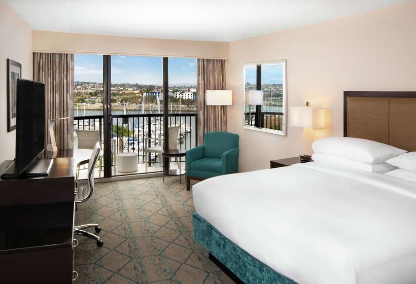 هتل Hilton San Diego Airport/harbor Island