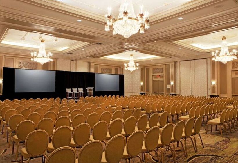 בית מלון כפרי Hilton Woodcliff Lake