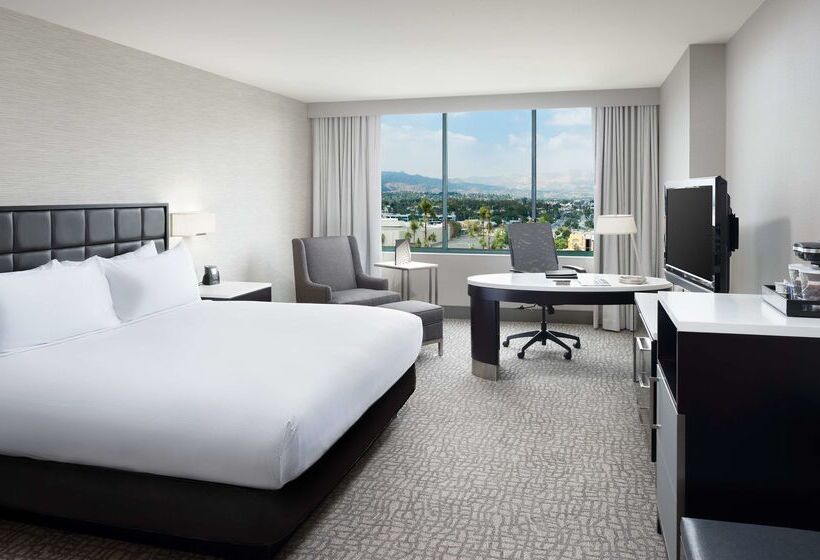 酒店 Hilton Woodland Hills / Los Angeles