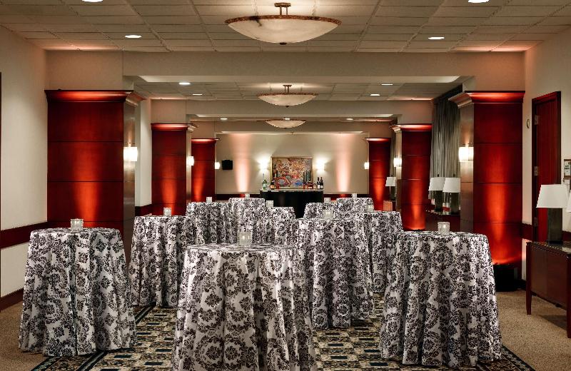 酒店 Hilton Woodland Hills / Los Angeles