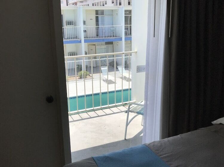 호텔 Inn Of Long Beach