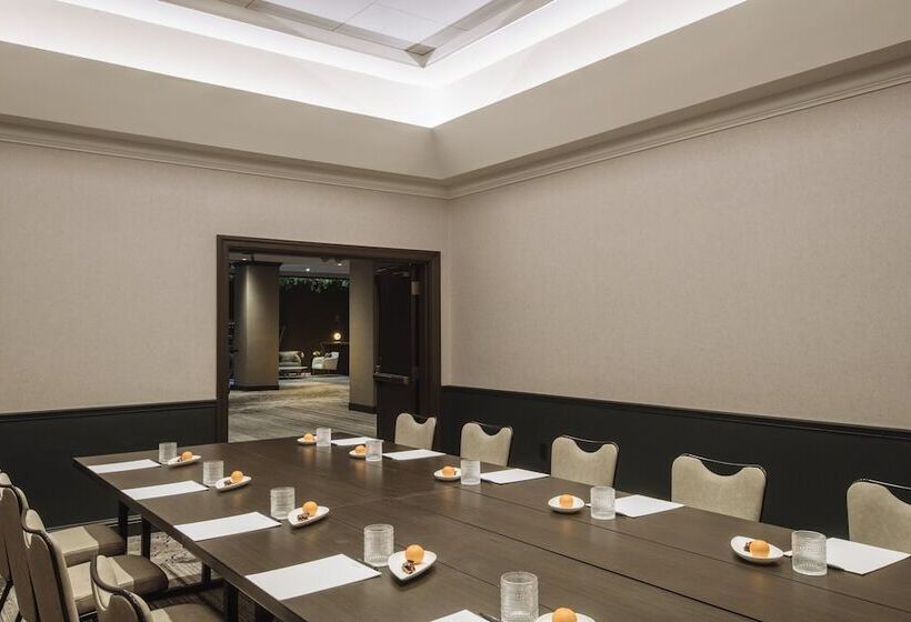 Loews Nashville Hotel At Vanderbilt Plaza