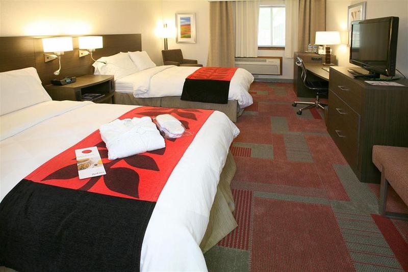 هتل Radisson  Madison