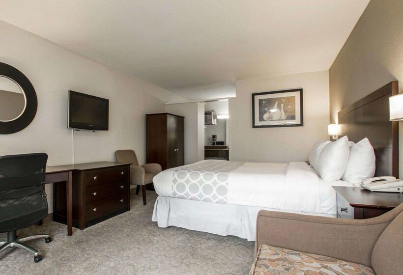 فندق Rodeway Inn Convention Center