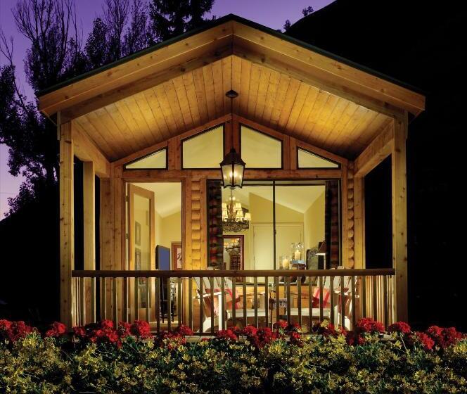 בית מלון כפרי Rustic Inn Creekside
