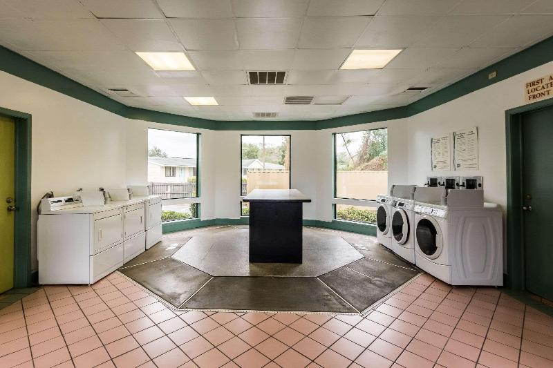 فندق Suburban Studios Florence I 95