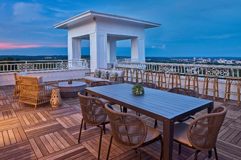 هتل The Partridge Inn Augusta Curio Collection By Hilton