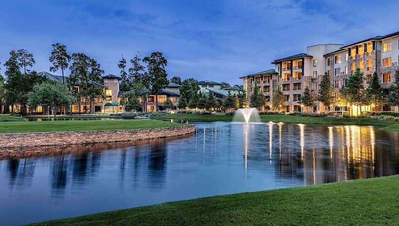 هتل The Woodlands Resort, Curio Collection By Hilton