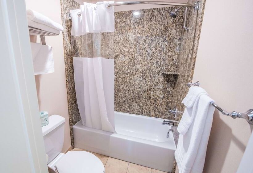 בית מלון כפרי Travelodge By Wyndham Culver City