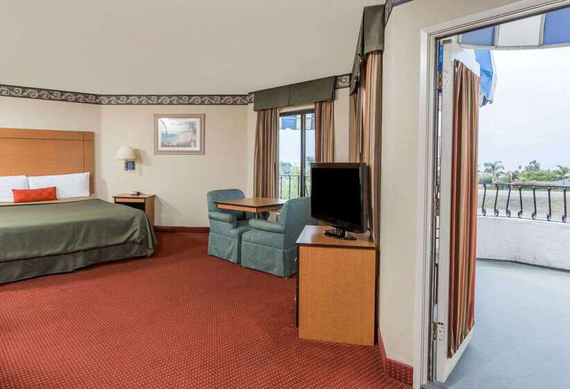 호텔 Travelodge By Wyndham San Clemente Beach