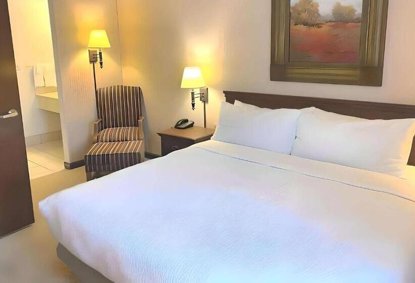 فندق Quality Inn West Lafayette   University Area