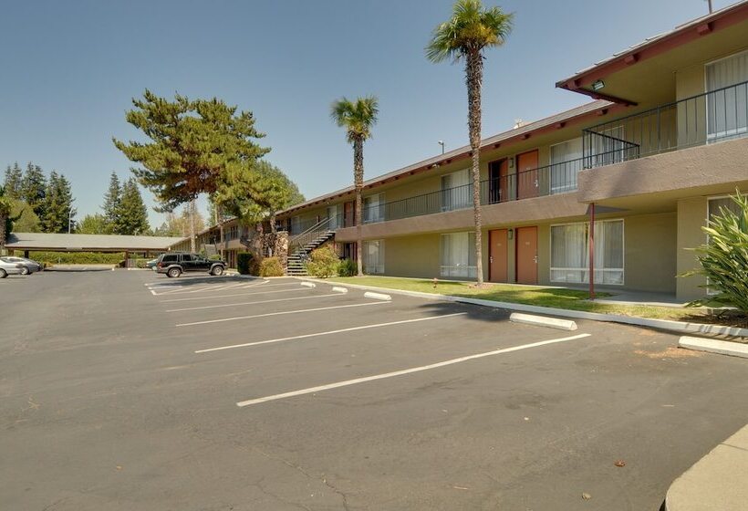 בית מלון כפרי Vagabond Inn Sunnyvale