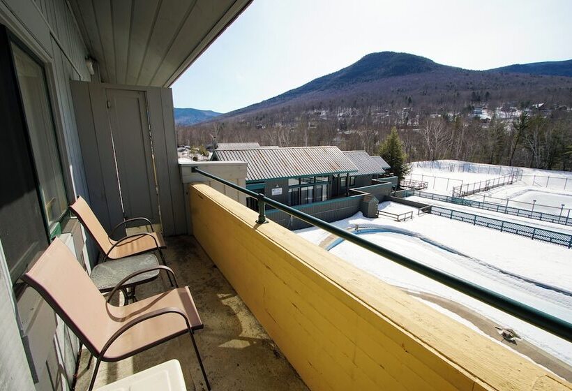 هتل The Village Of Loon Mountain