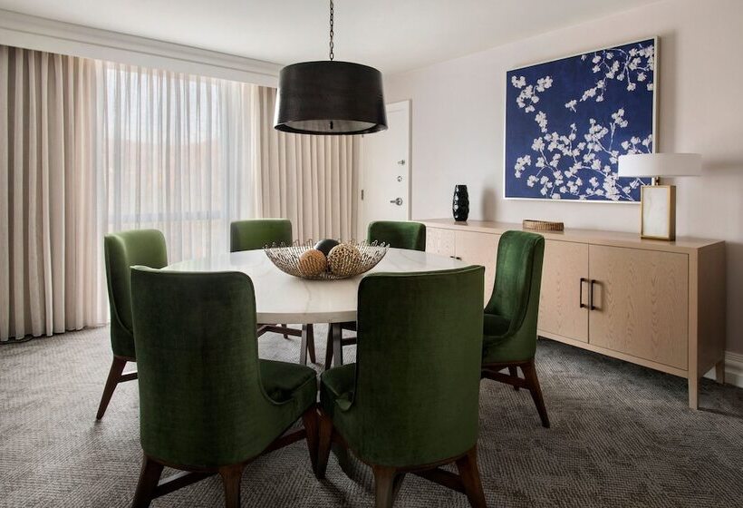 فندق Westchester Marriott