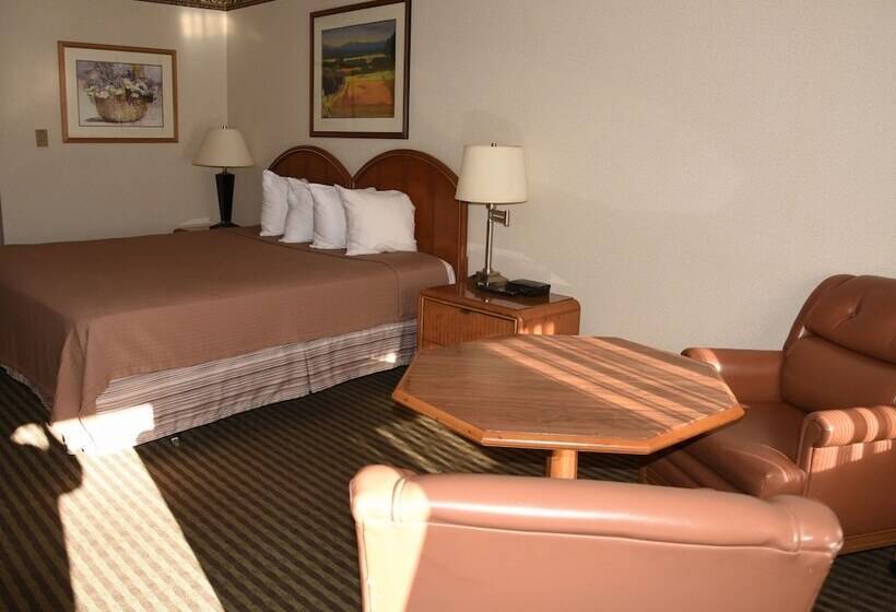 Thunderbird Motel