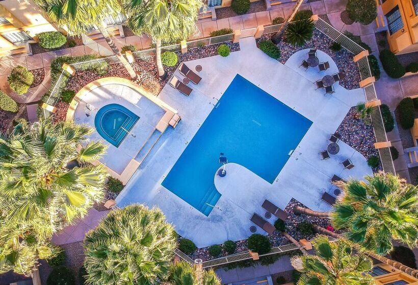 Отель Best Western Green Valley Inn