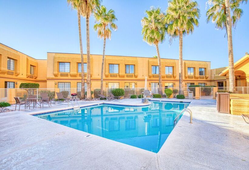 Отель Best Western Green Valley Inn