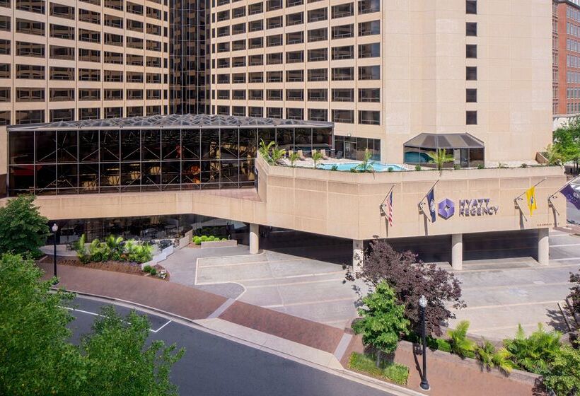 هتل Hyatt Regency Crystal City At Reagan National Airport