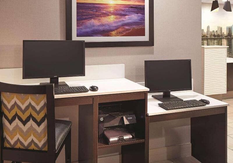 هتل Mission View Inn & Suites San Diego Sea World   Zoo