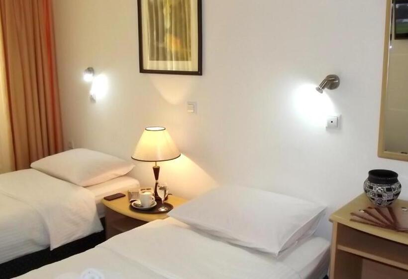 בית מלון כפרי Slavonija