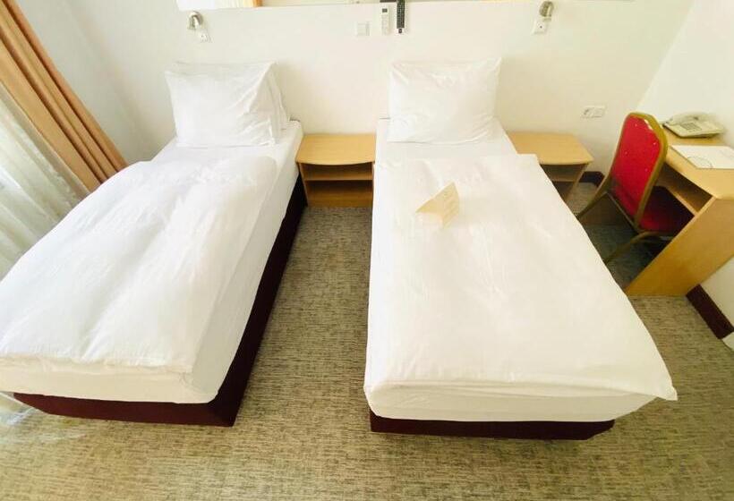 בית מלון כפרי Slavonija