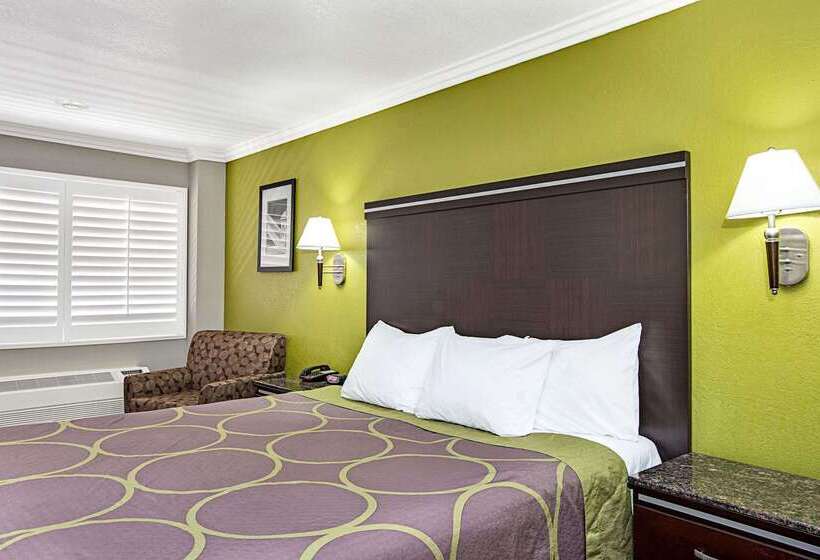هتل Super 8 By Wyndham Inglewood/lax/la Airport