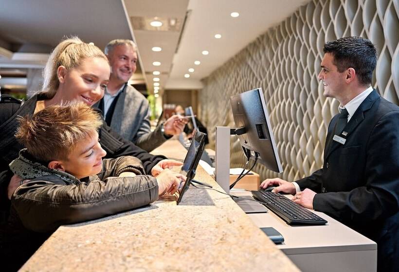 בית מלון כפרי The Westin Zagreb