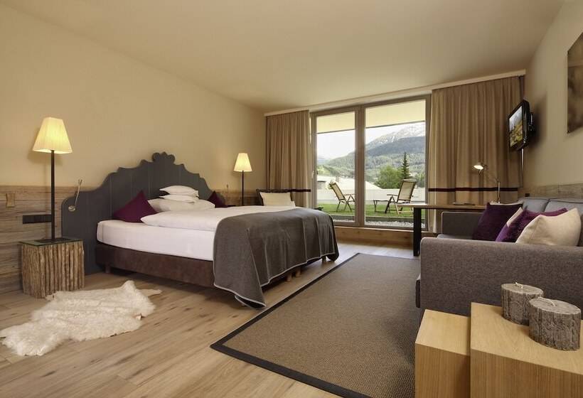 هتل Bergland Design  Und Wellness