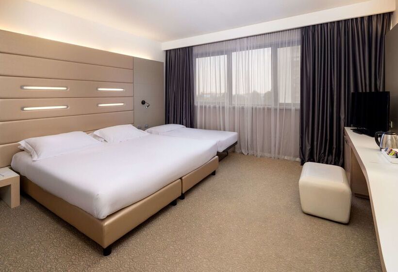 Best Western Plus Tower Hotel Bologna