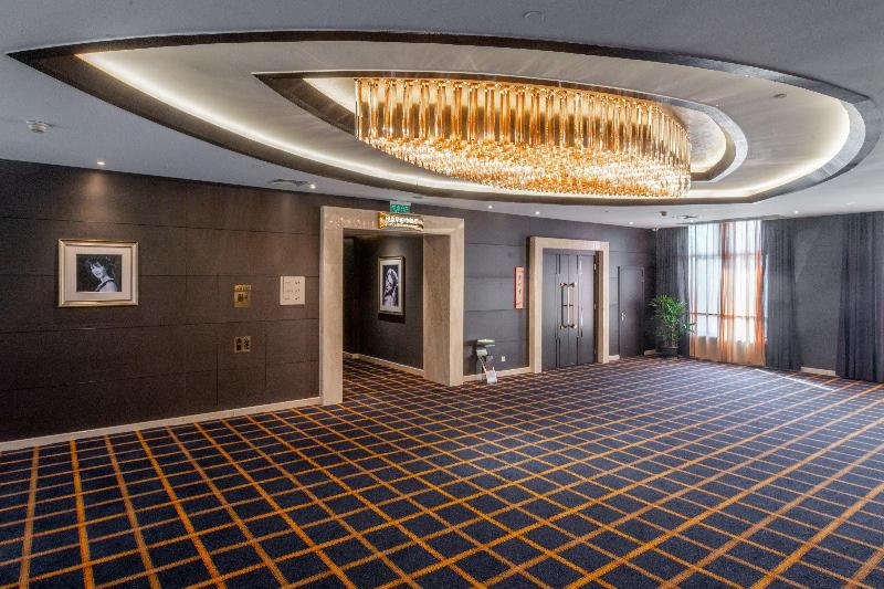 בית מלון כפרי Crowne Plaza Shanghai, An Ihg