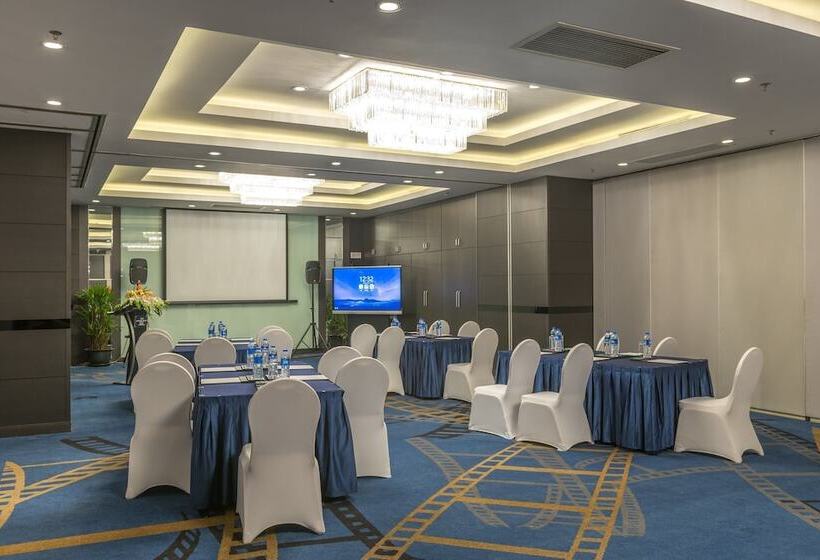 בית מלון כפרי Crowne Plaza Shanghai, An Ihg