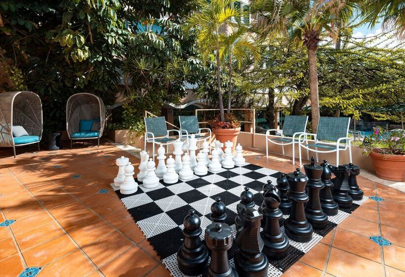 هتل Doubletree By Hilton San Juan