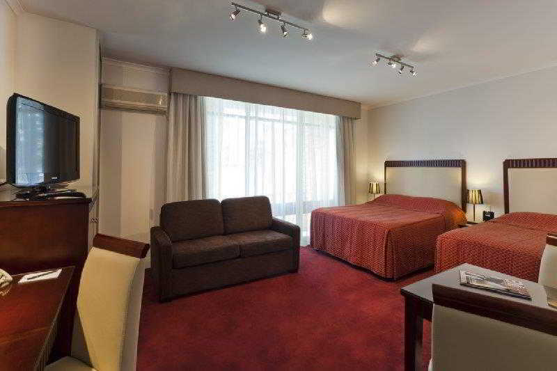 هتل Ensenada Motor Inn And Suites