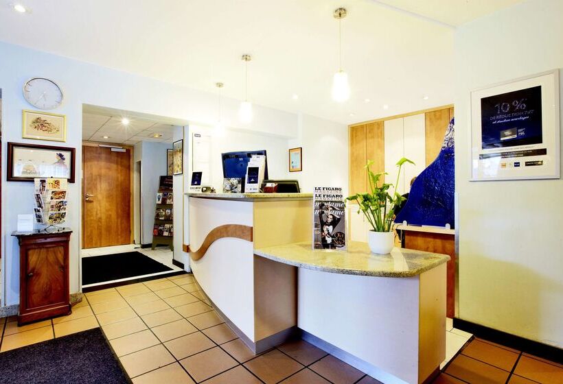 Отель Hôtel Restaurant Kyriad Mulhouse Nord Illzach