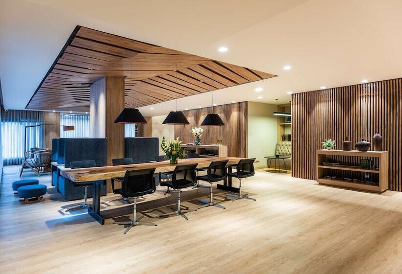 هتل NH Collection Bogota Wtc Royal