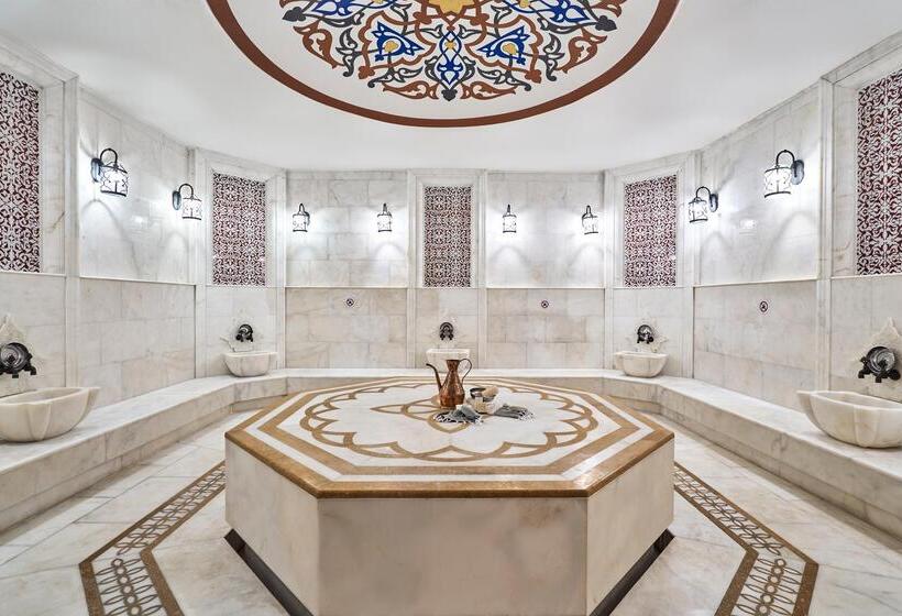 هتل Rixos Downtown Antalya, The Land of Legends Access