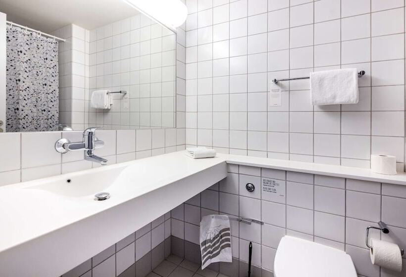 هتل Scandic Aarhus Vest