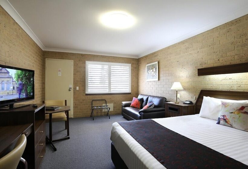 فندق Tamworth Motor Inn & Cabins