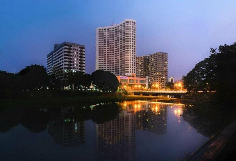 Centara Riverside Hotel Chiang Mai